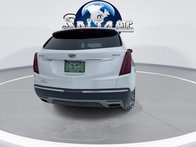 used 2025 Cadillac XT5 car, priced at $44,598