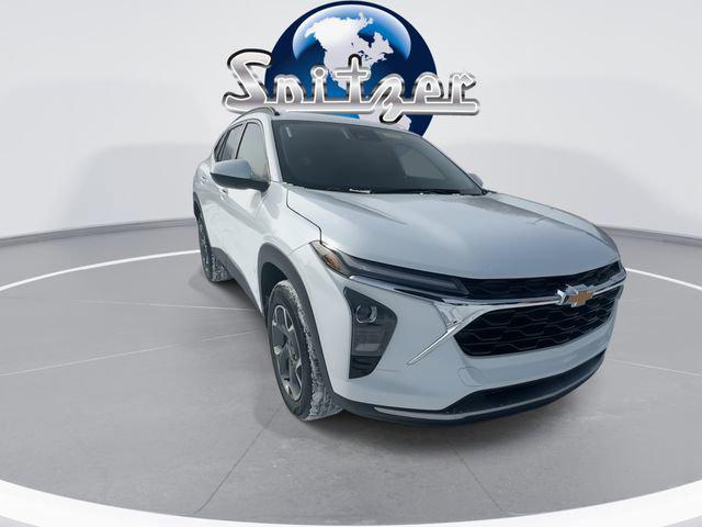new 2026 Chevrolet Trax car, priced at $25,607