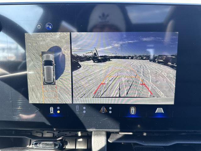 new 2026 Chevrolet Equinox car, priced at $40,901