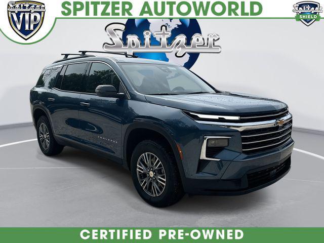 used 2025 Chevrolet Traverse car, priced at $36,880
