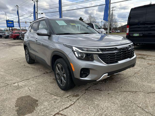 used 2024 Kia Seltos car, priced at $20,948