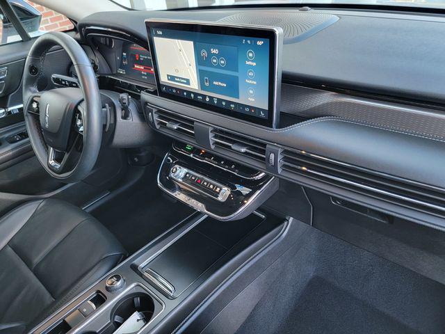 used 2023 Lincoln Corsair car, priced at $29,754