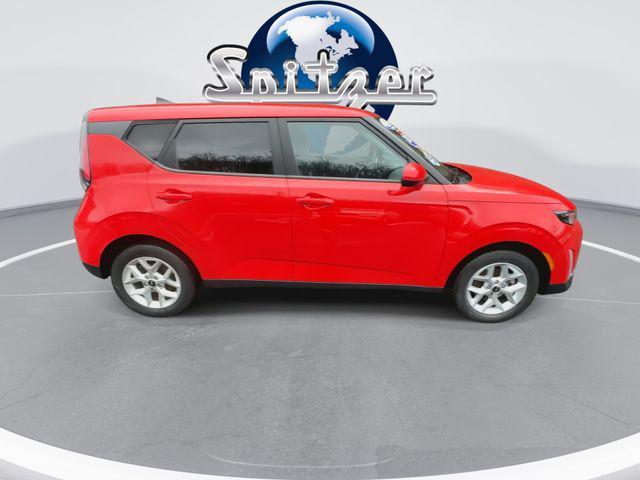 used 2024 Kia Soul car, priced at $17,525