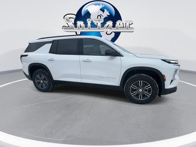 new 2026 Chevrolet Traverse car, priced at $40,492