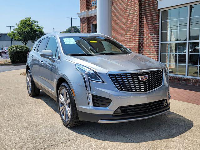 used 2025 Cadillac XT5 car, priced at $37,706
