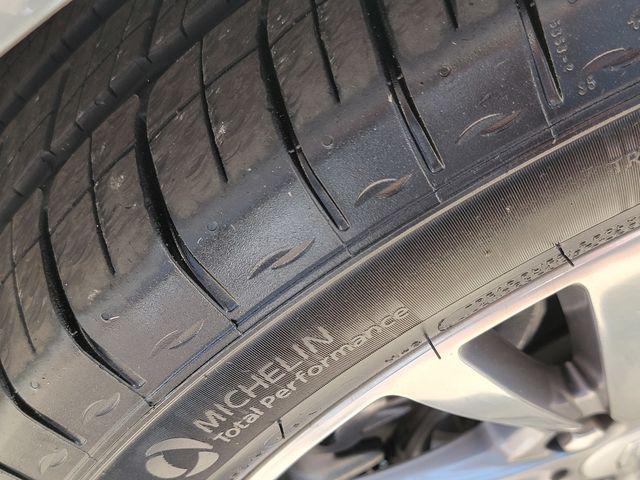 used 2025 Cadillac XT5 car, priced at $37,706