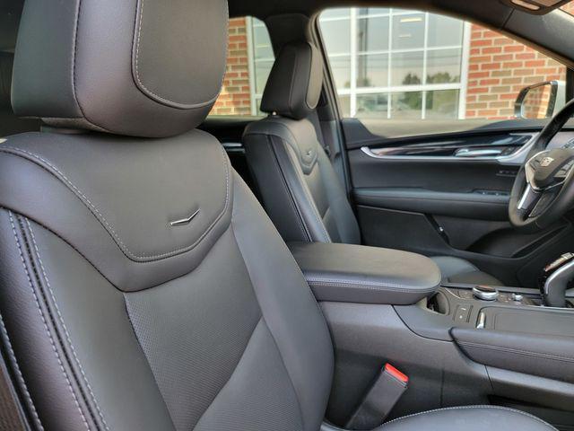 used 2025 Cadillac XT5 car, priced at $37,706