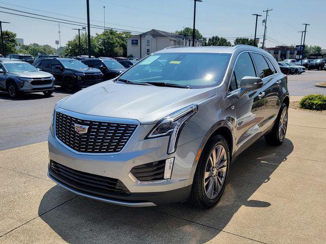 used 2025 Cadillac XT5 car, priced at $37,706