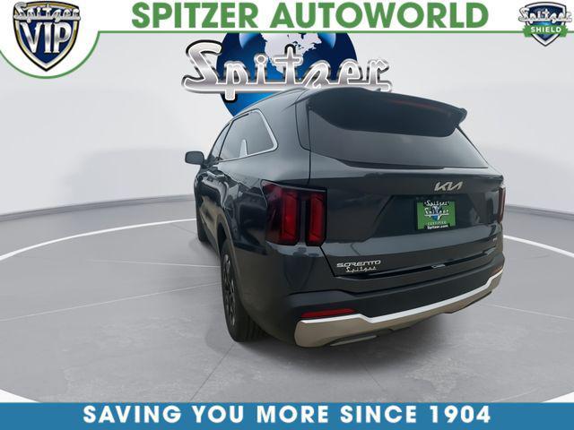 used 2025 Kia Sorento car, priced at $30,161