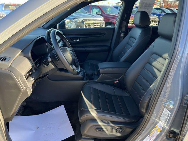 used 2025 Honda CR-V Hybrid car, priced at $32,844