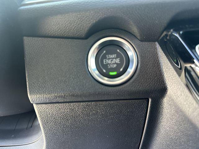 new 2026 Chevrolet Traverse car, priced at $43,045