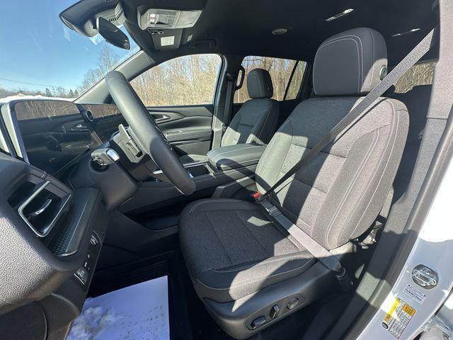 new 2026 Chevrolet Traverse car, priced at $43,045