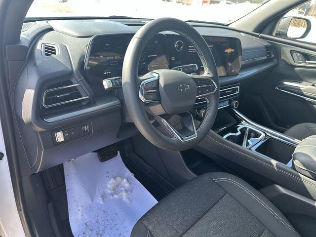 new 2026 Chevrolet Traverse car, priced at $43,045