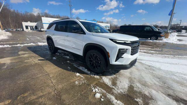 new 2026 Chevrolet Traverse car, priced at $43,045