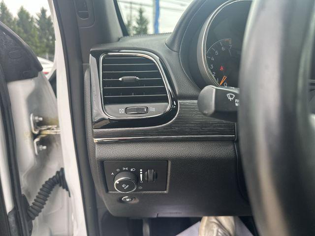 used 2019 Jeep Grand Cherokee car, priced at $23,591