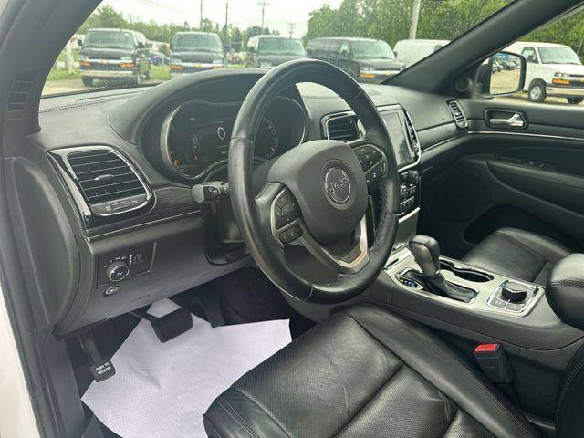 used 2019 Jeep Grand Cherokee car, priced at $23,591