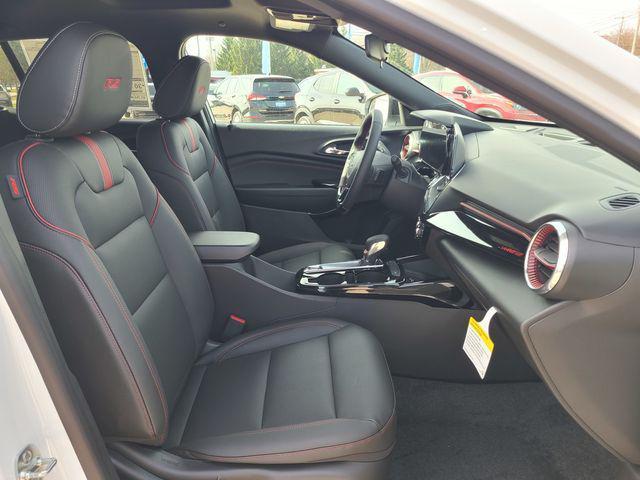 new 2025 Chevrolet Trax car, priced at $27,535