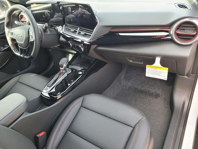 new 2025 Chevrolet Trax car, priced at $27,535