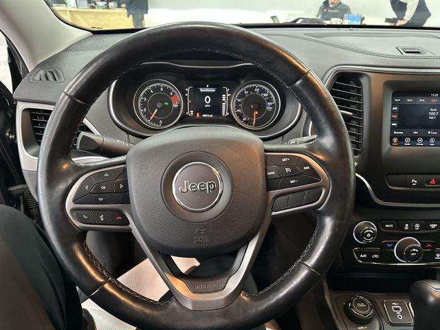 used 2020 Jeep Cherokee car, priced at $16,984