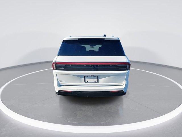 new 2025 Lincoln Navigator car, priced at $91,499