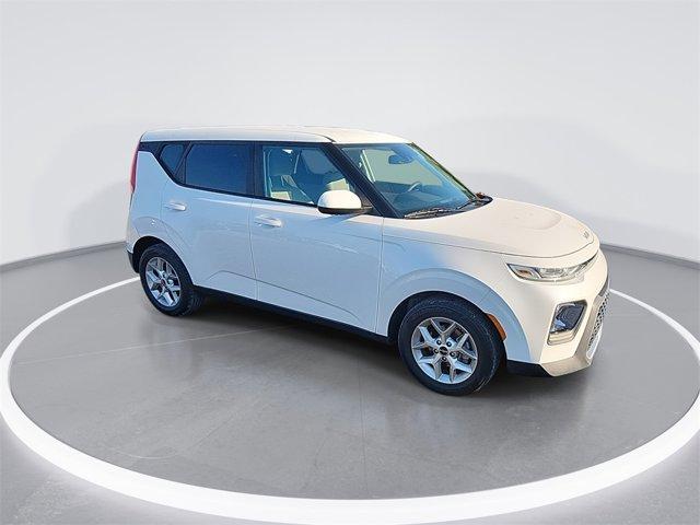 used 2022 Kia Soul car, priced at $16,998