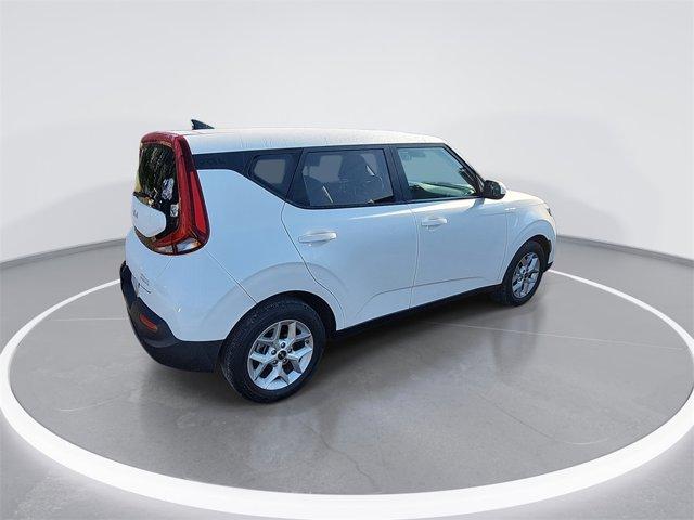 used 2022 Kia Soul car, priced at $16,998