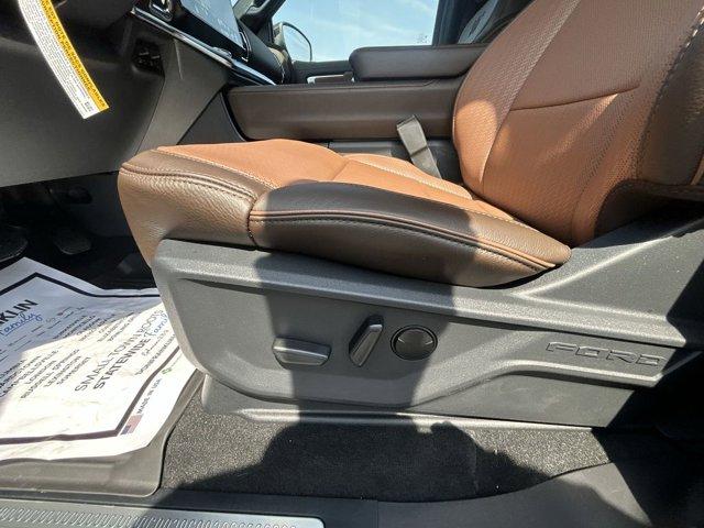 new 2026 Ford Expedition car, priced at $86,516