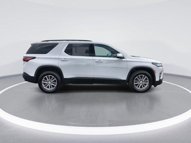 used 2023 Chevrolet Traverse car, priced at $30,588