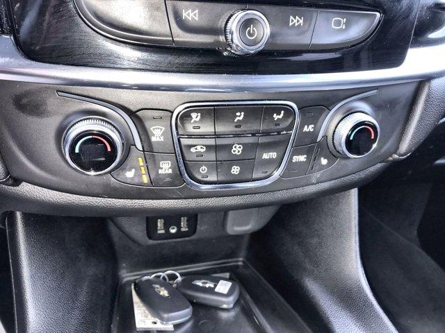 used 2023 Chevrolet Traverse car, priced at $30,588