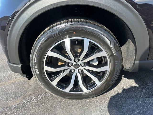 used 2022 Ford Explorer car, priced at $28,999