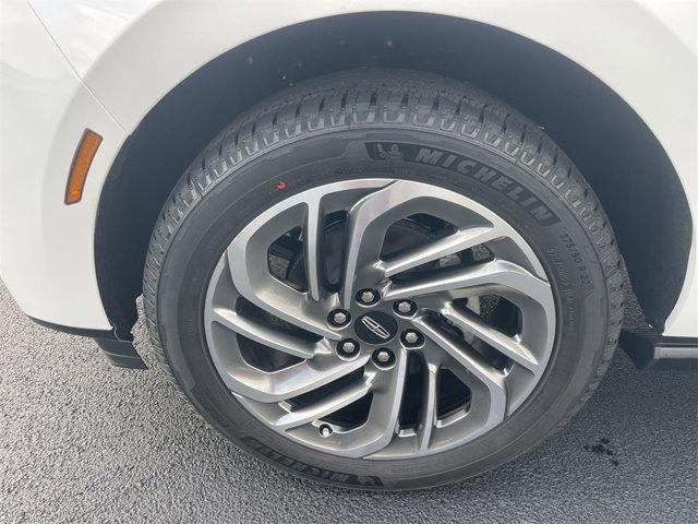 new 2025 Lincoln Navigator car, priced at $94,799