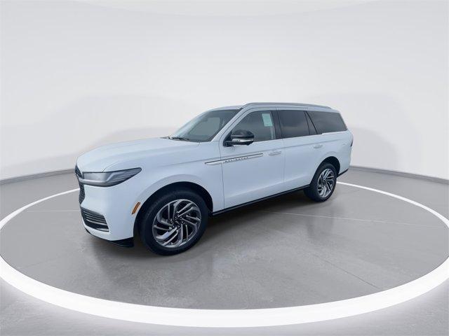 new 2025 Lincoln Navigator car, priced at $94,799