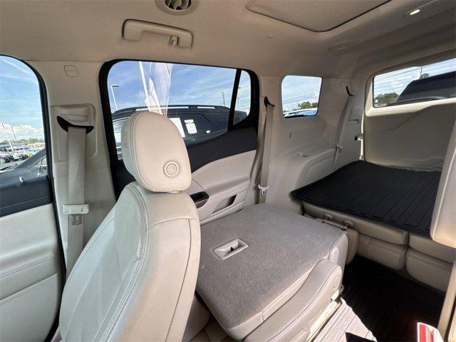 used 2021 GMC Acadia car, priced at $30,599