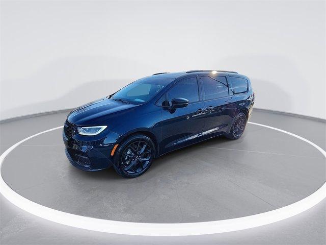used 2022 Chrysler Pacifica car, priced at $22,999