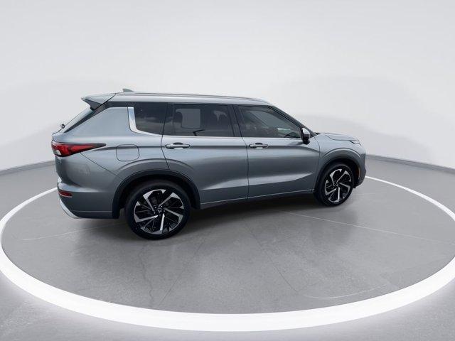 used 2022 Mitsubishi Outlander car, priced at $23,588