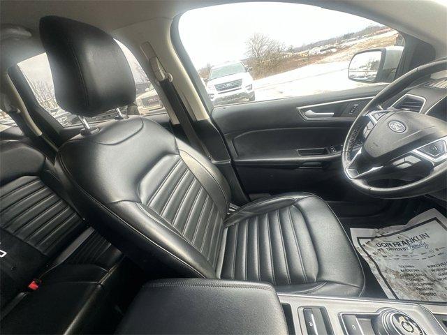 used 2021 Ford Edge car, priced at $14,999