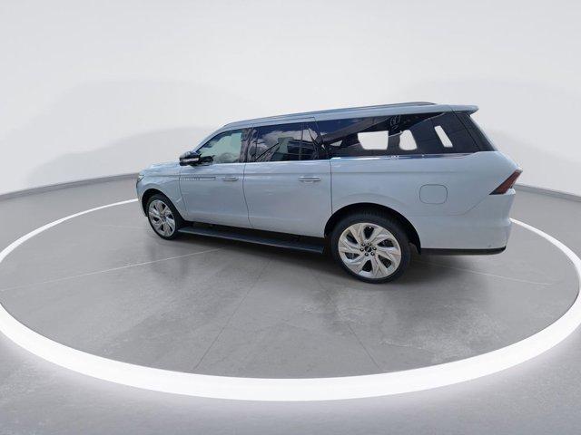 new 2025 Lincoln Navigator L car, priced at $94,106