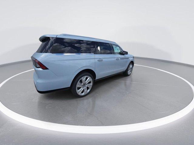 new 2025 Lincoln Navigator L car, priced at $94,106