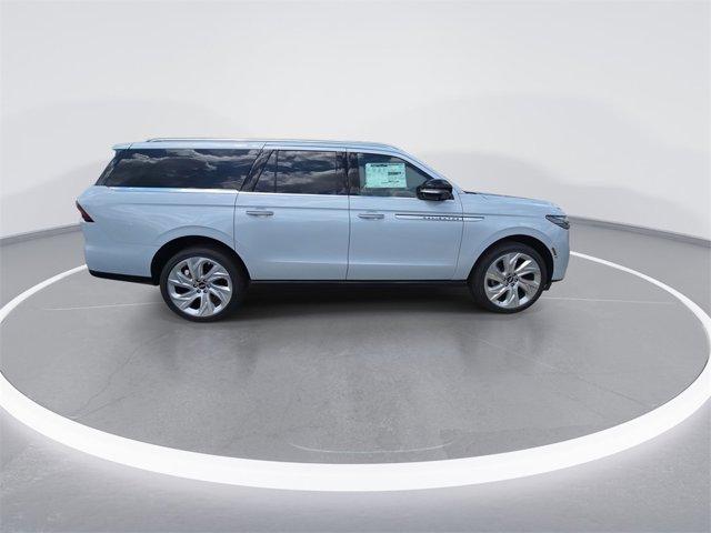 new 2025 Lincoln Navigator L car, priced at $99,999