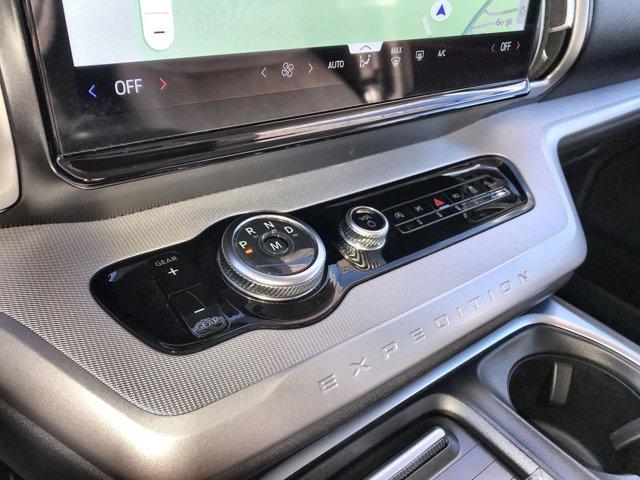 used 2025 Ford Expedition car, priced at $57,588