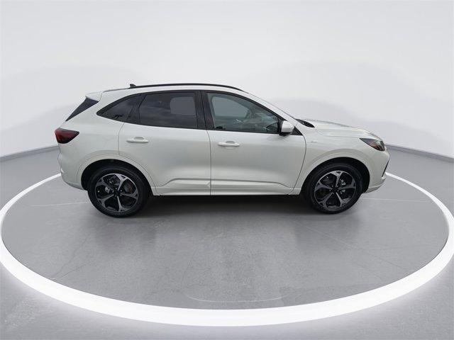 new 2026 Ford Escape car, priced at $39,999
