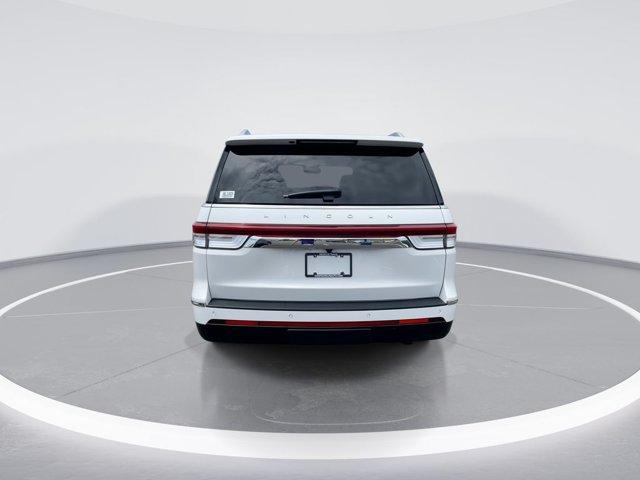 used 2022 Lincoln Navigator car, priced at $59,088