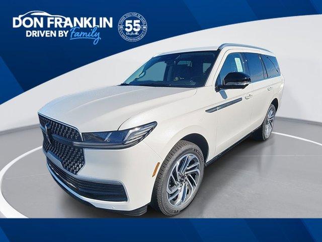 new 2025 Lincoln Navigator car, priced at $91,099
