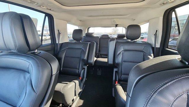 new 2025 Lincoln Navigator car, priced at $91,099