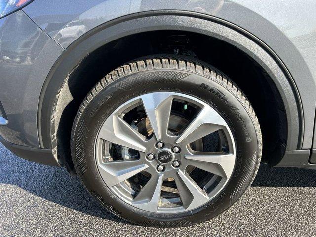 used 2025 Ford Escape car, priced at $27,999