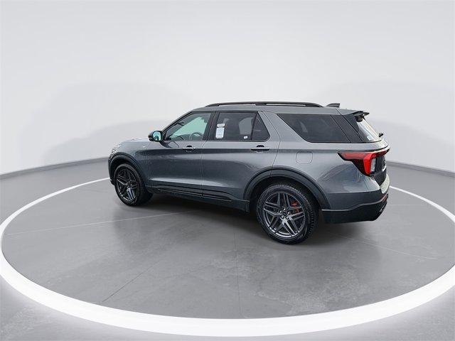 used 2025 Ford Explorer car, priced at $40,799