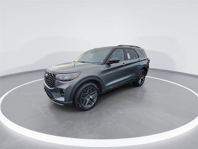 used 2025 Ford Explorer car, priced at $40,799