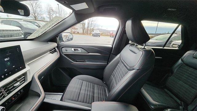 used 2025 Ford Explorer car, priced at $40,799