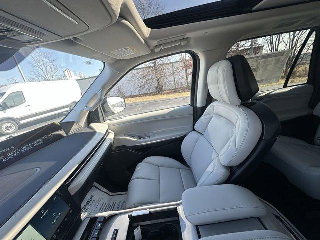 new 2026 Lincoln Navigator L car, priced at $107,520