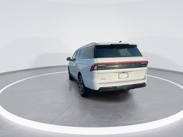 new 2026 Lincoln Navigator L car, priced at $107,520